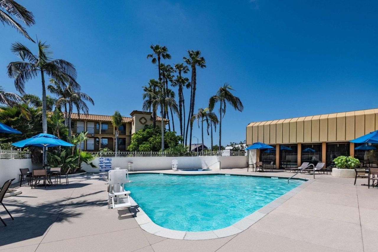 Wyndham Garden San Diego Exterior photo