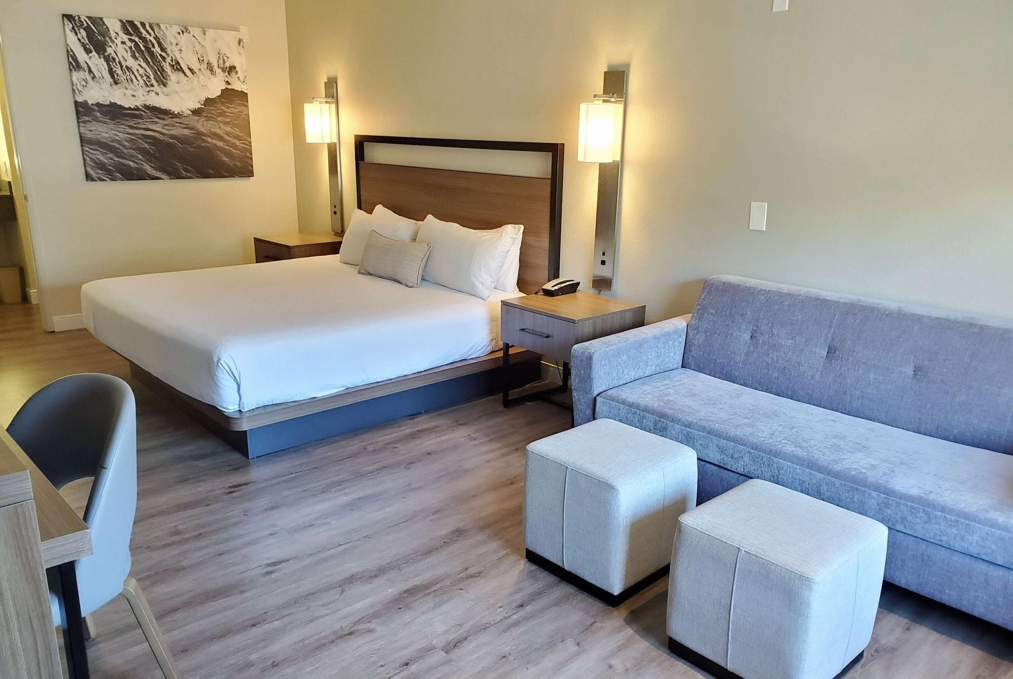 Wyndham Garden San Diego Exterior photo